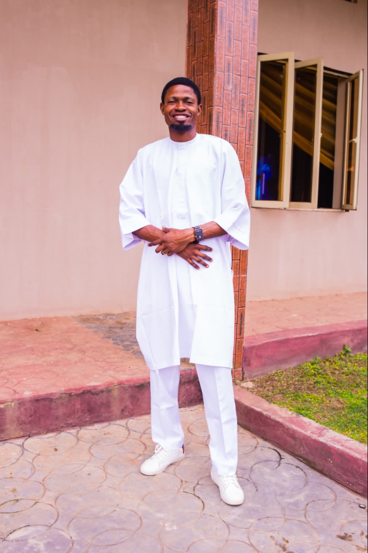 @official_adebayorpraise