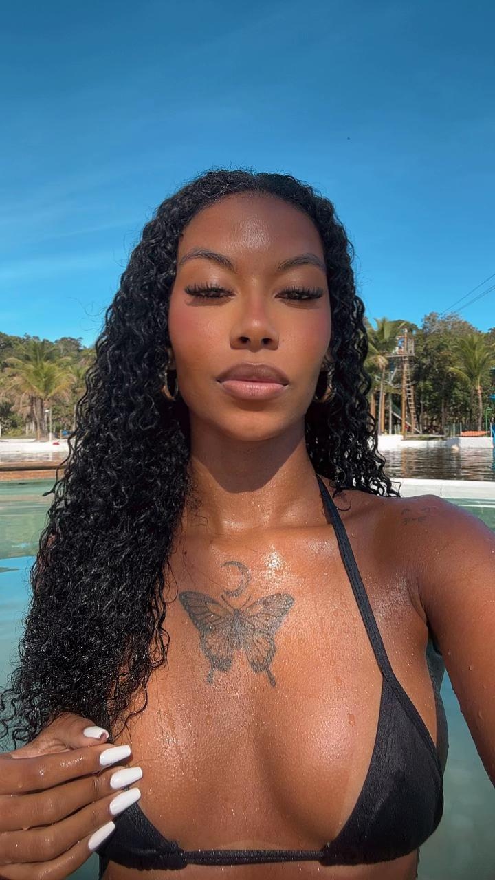 @Raynara Santana