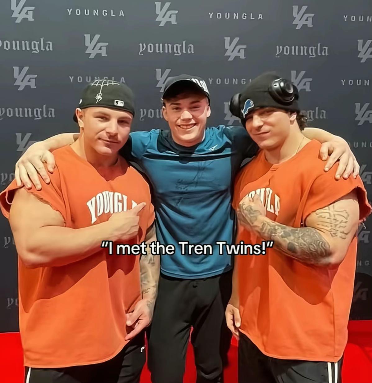 @Zyzz 🇰🇭