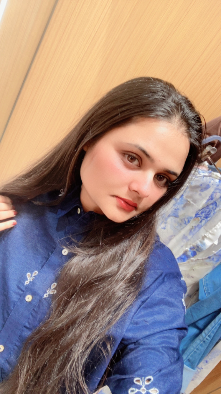@komal mehra