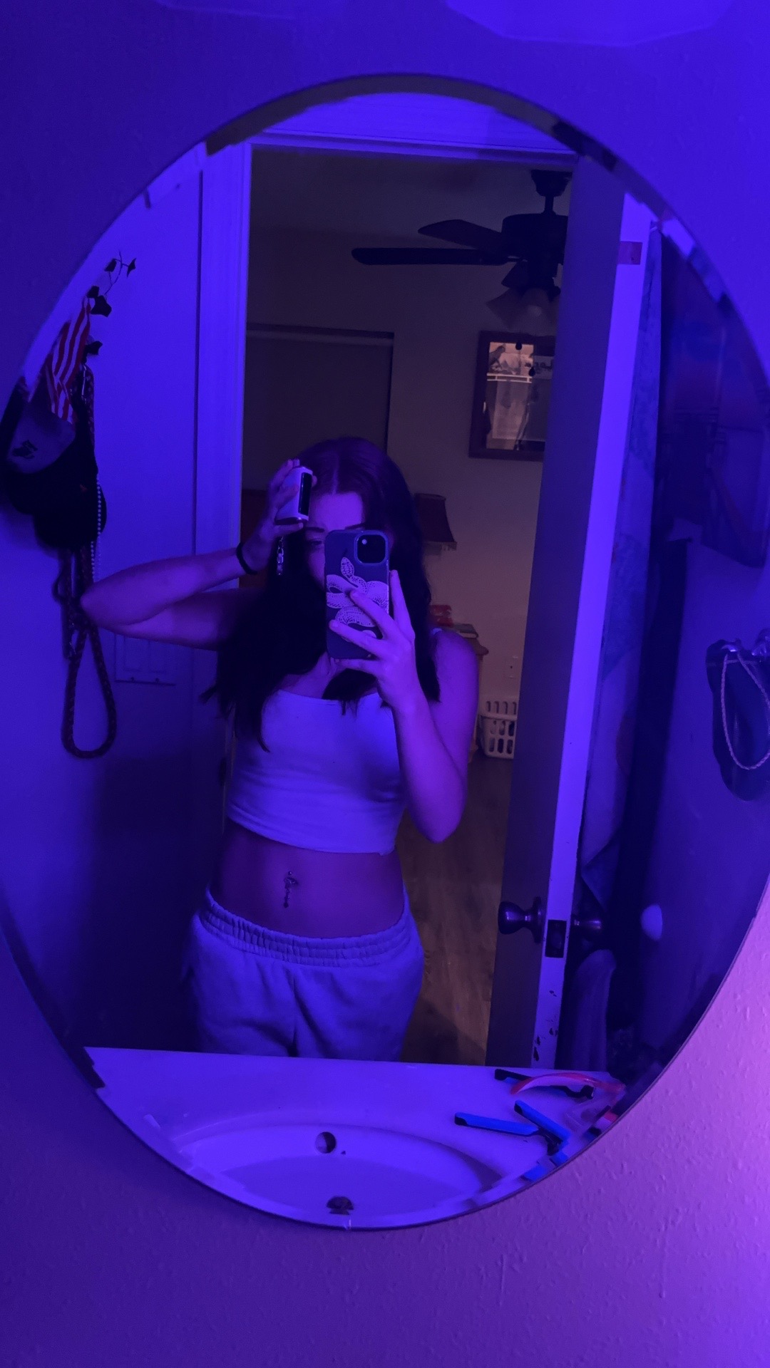@Lil red1