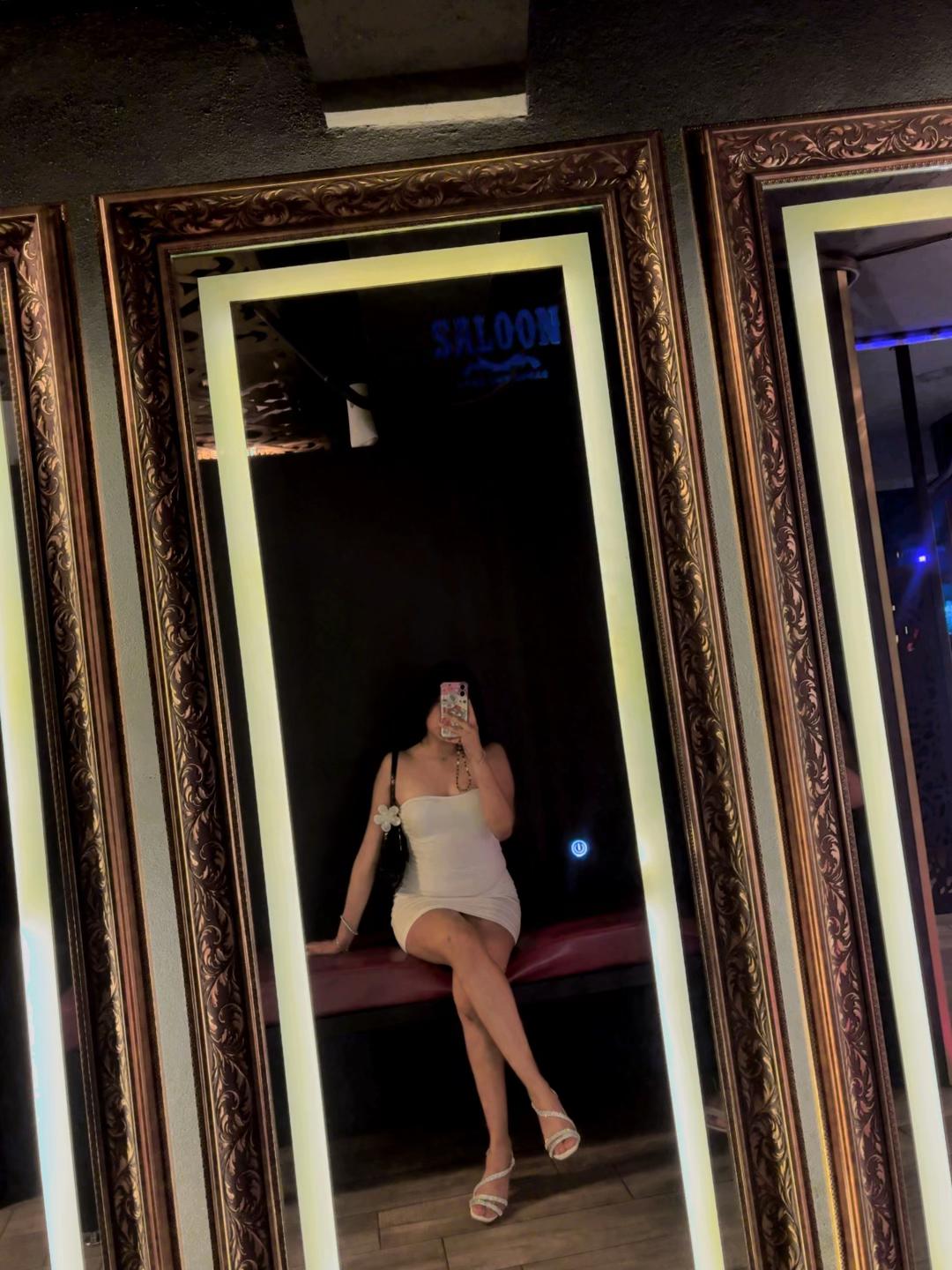 @Vanessagranados