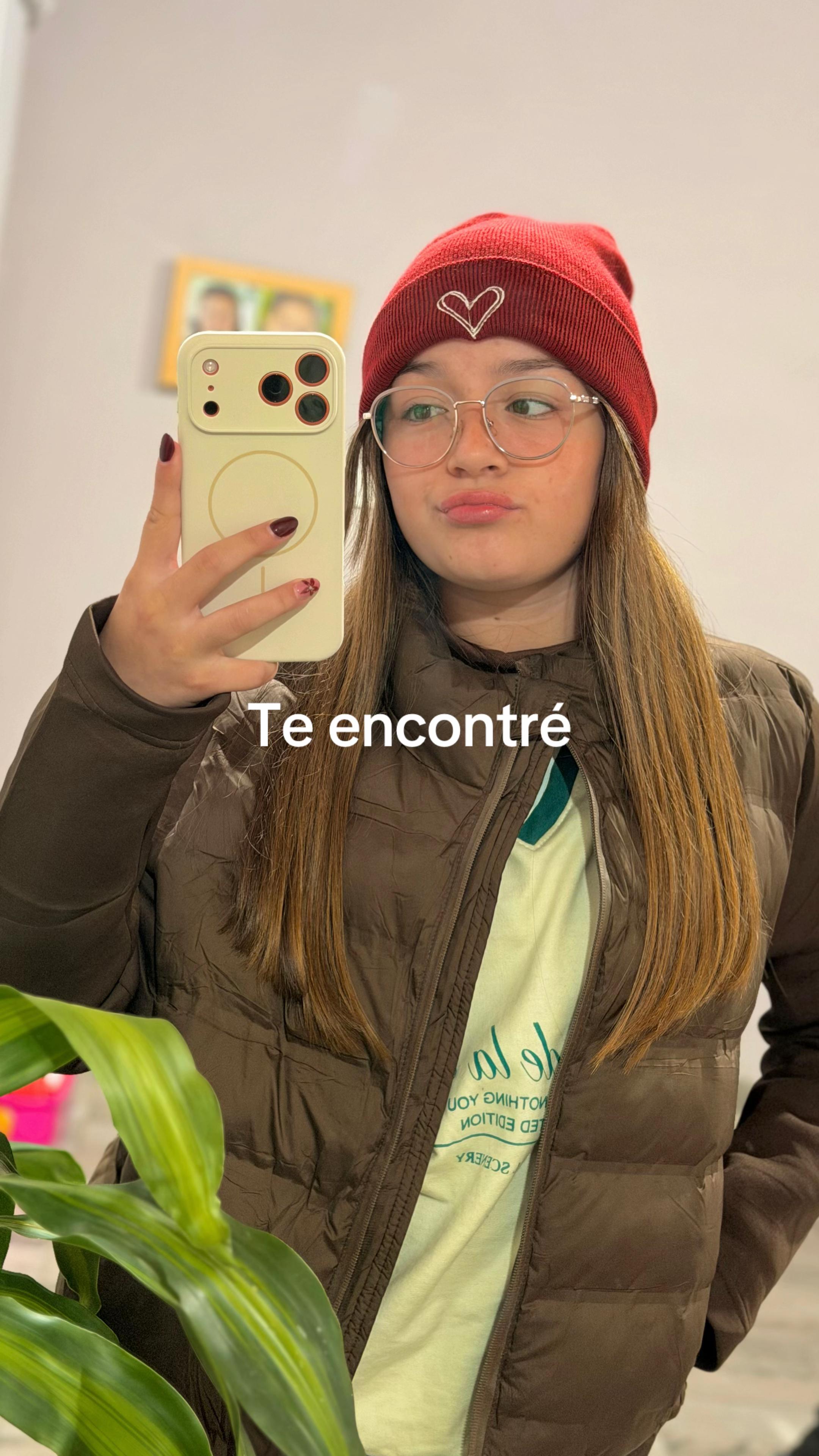 @Eliluna72
