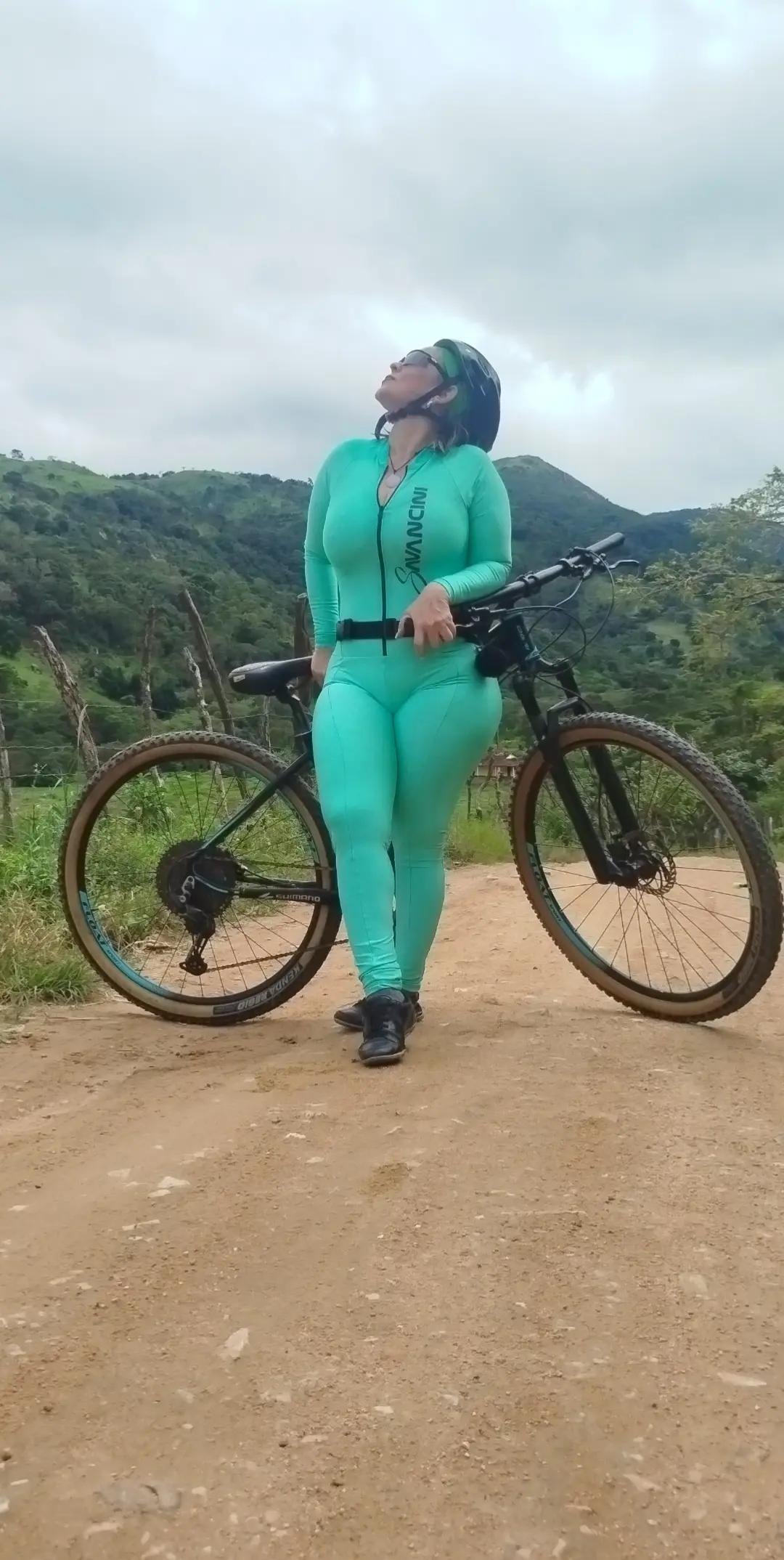 @suzycleiaferreira