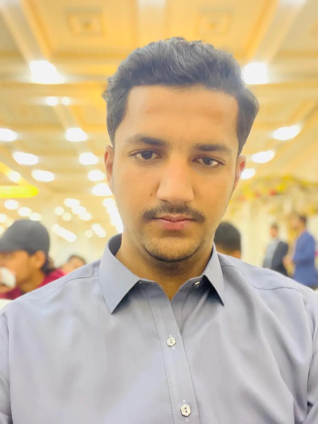 @آریان گجر