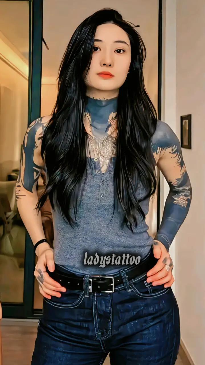 @𝕷𝖆𝖉𝖞𝖘𝖙𝖆𝖙𝖙𝖔𝖔