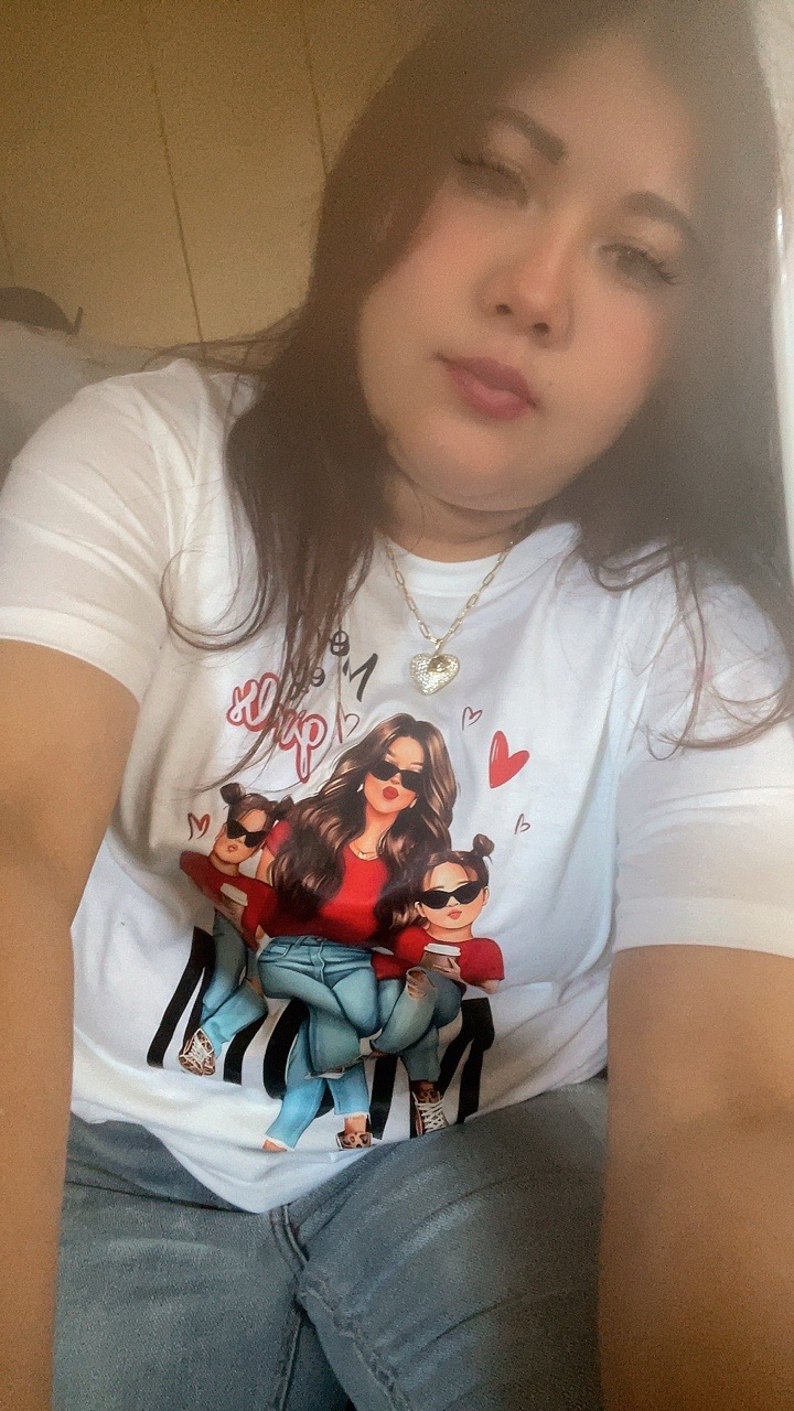 @lesly flores