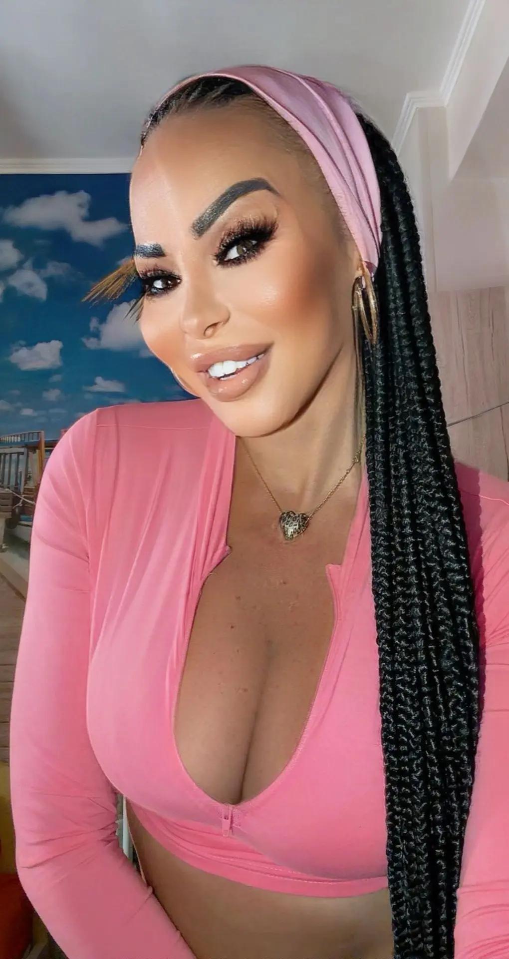 @luanaiammarino100