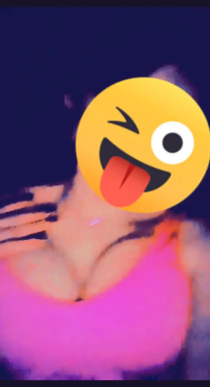 @🥰 m . nati nati