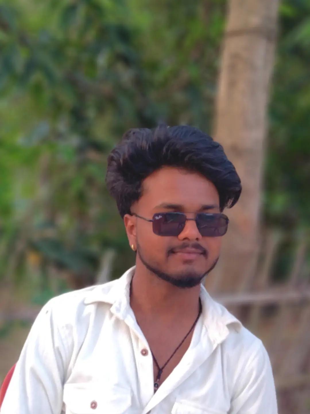 @ROYAL -चमार जी 👑