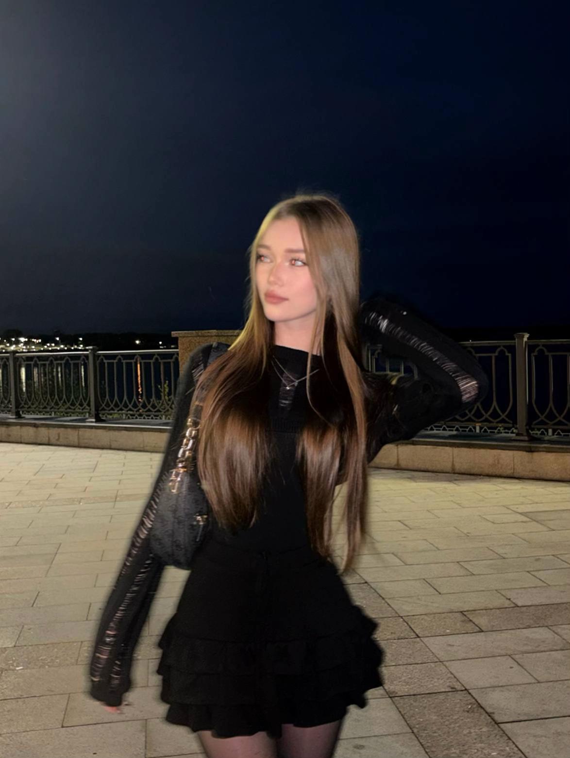 @anix
