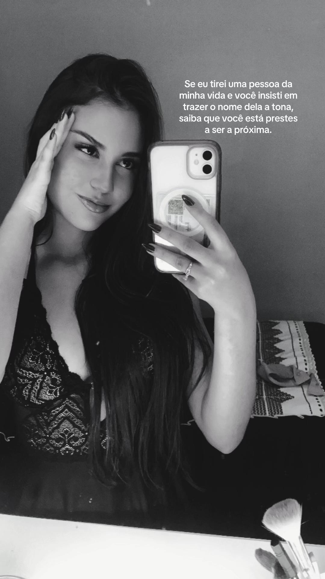 @Víviafernanda