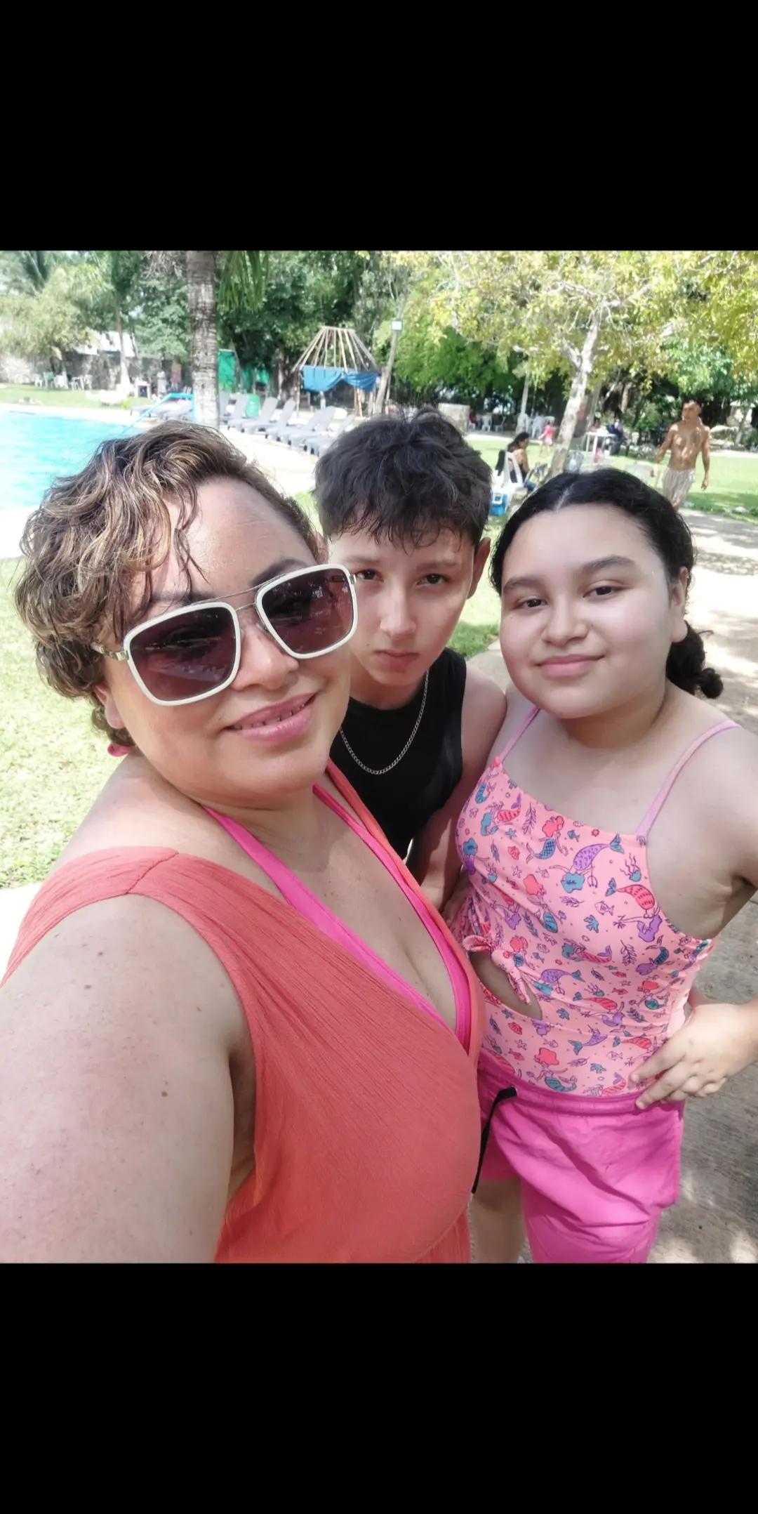 @Alondra Aldana