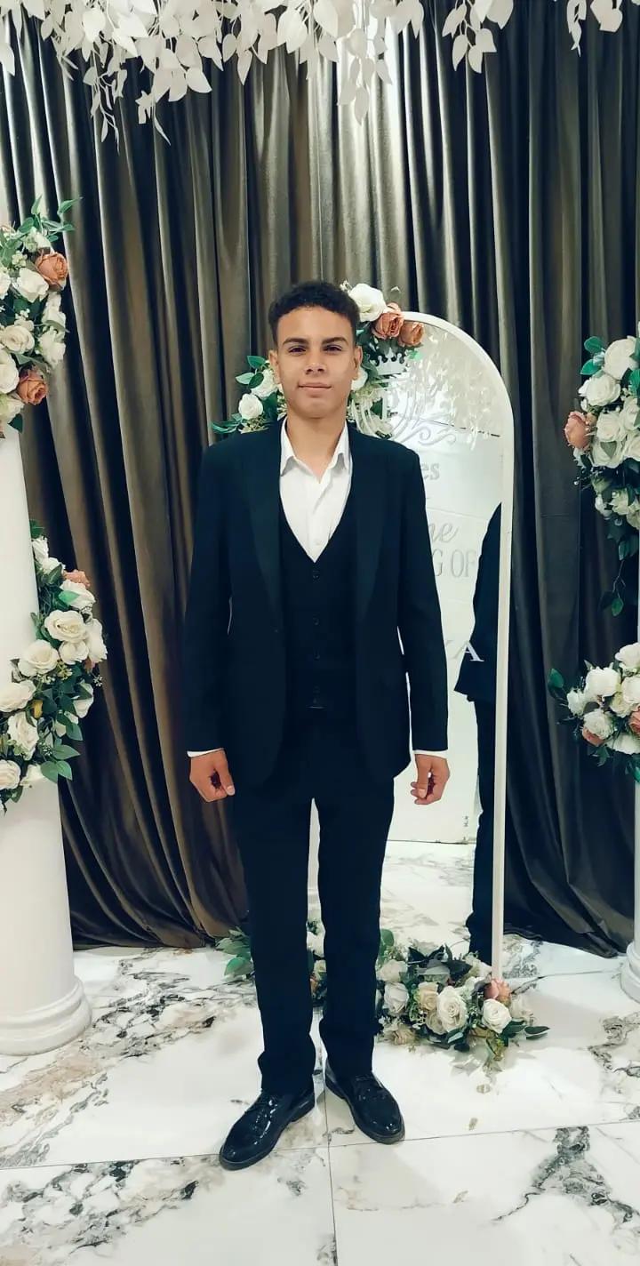 @♛𝒞ℋℰℱ|حسام✵♞