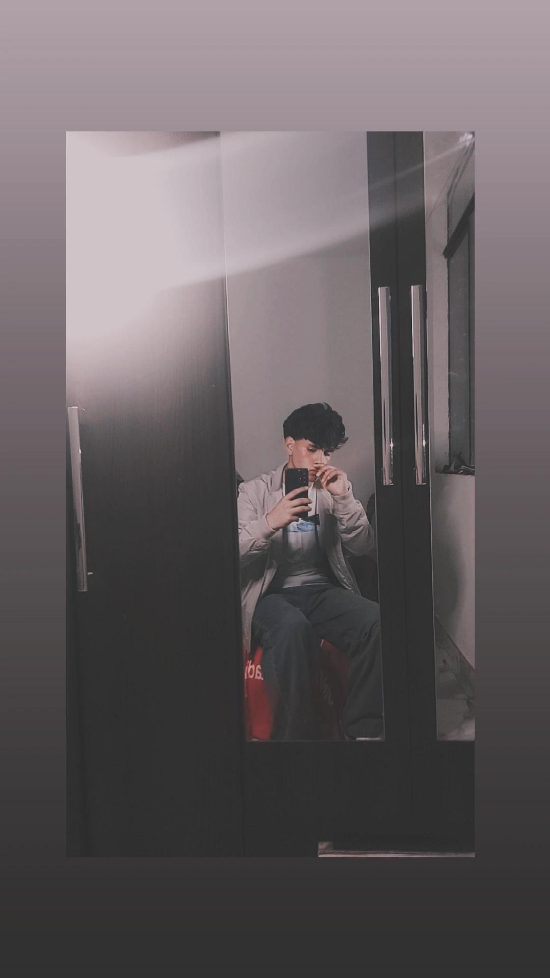 @🤴Frwdyx  ..