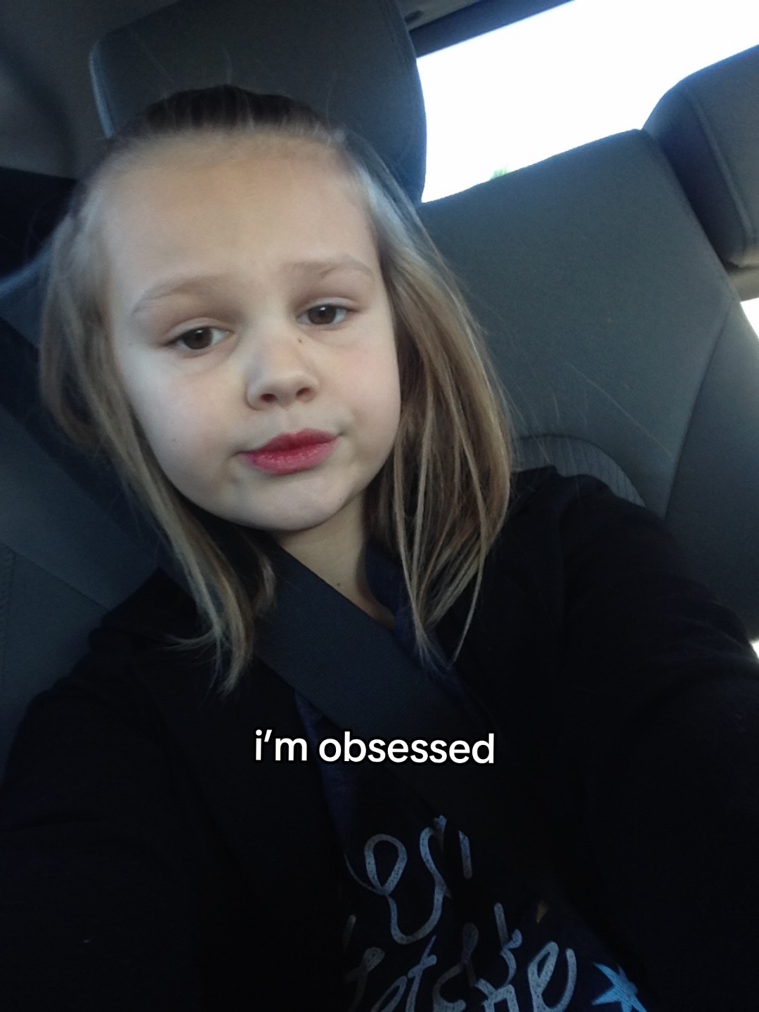@PresleyLeonor
