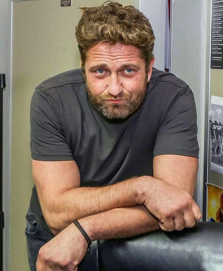 @Gerard butler