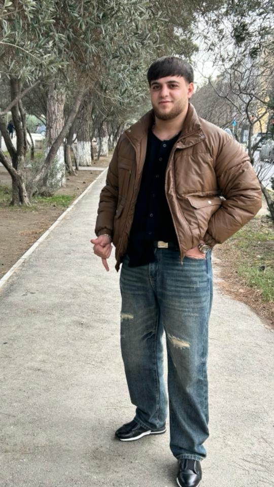 @𝓔𝓵𝓬̧𝓲𝓷 𝓶𝓮𝓶𝓶𝓮𝓭𝓸𝓿