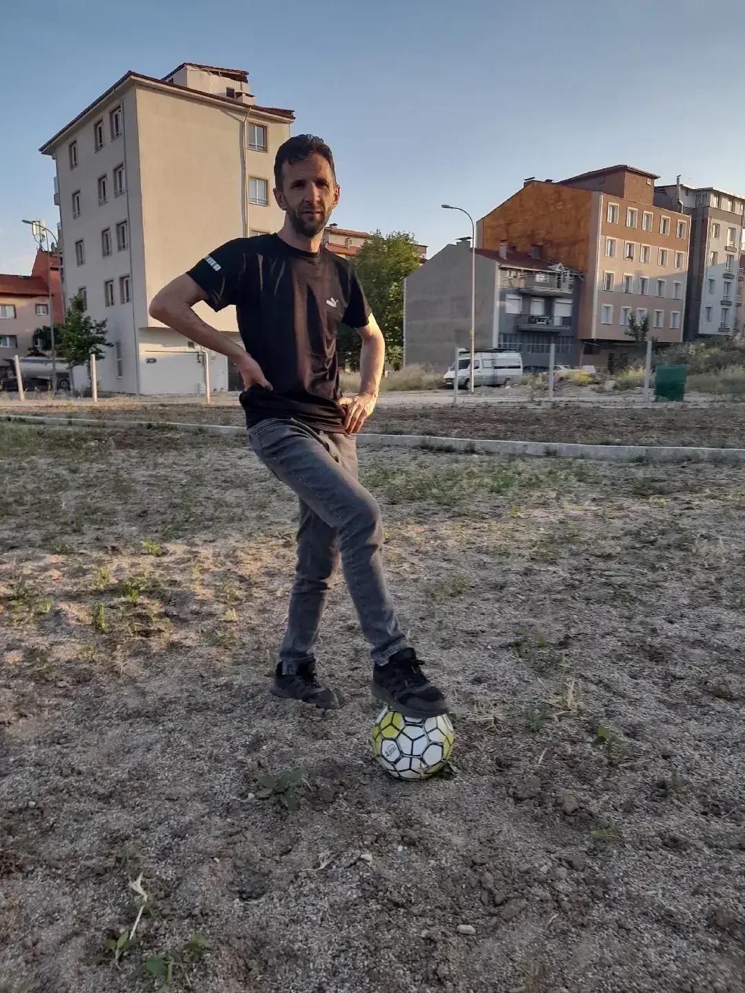 @Eymenim