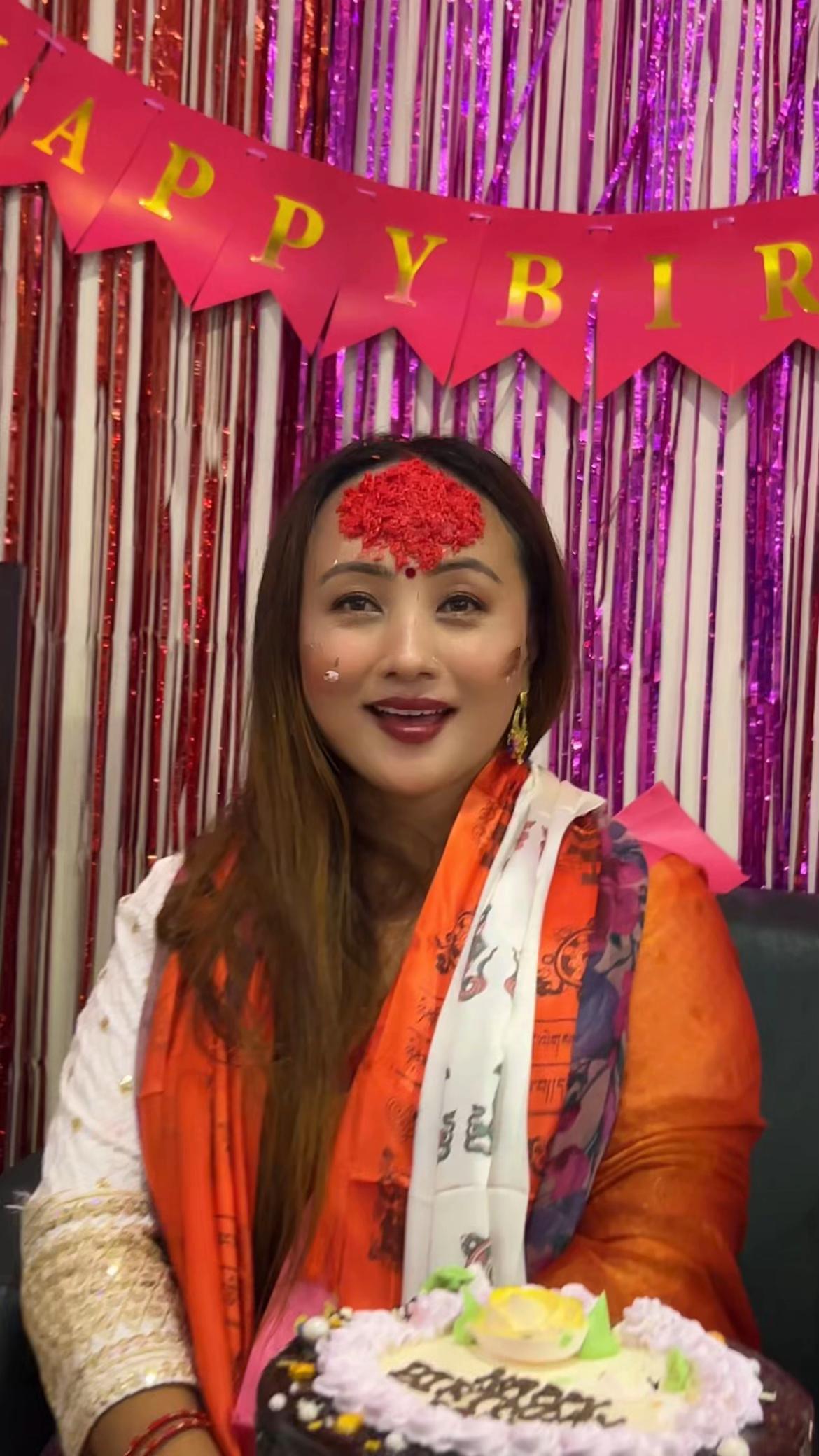 @PARU GURUNG