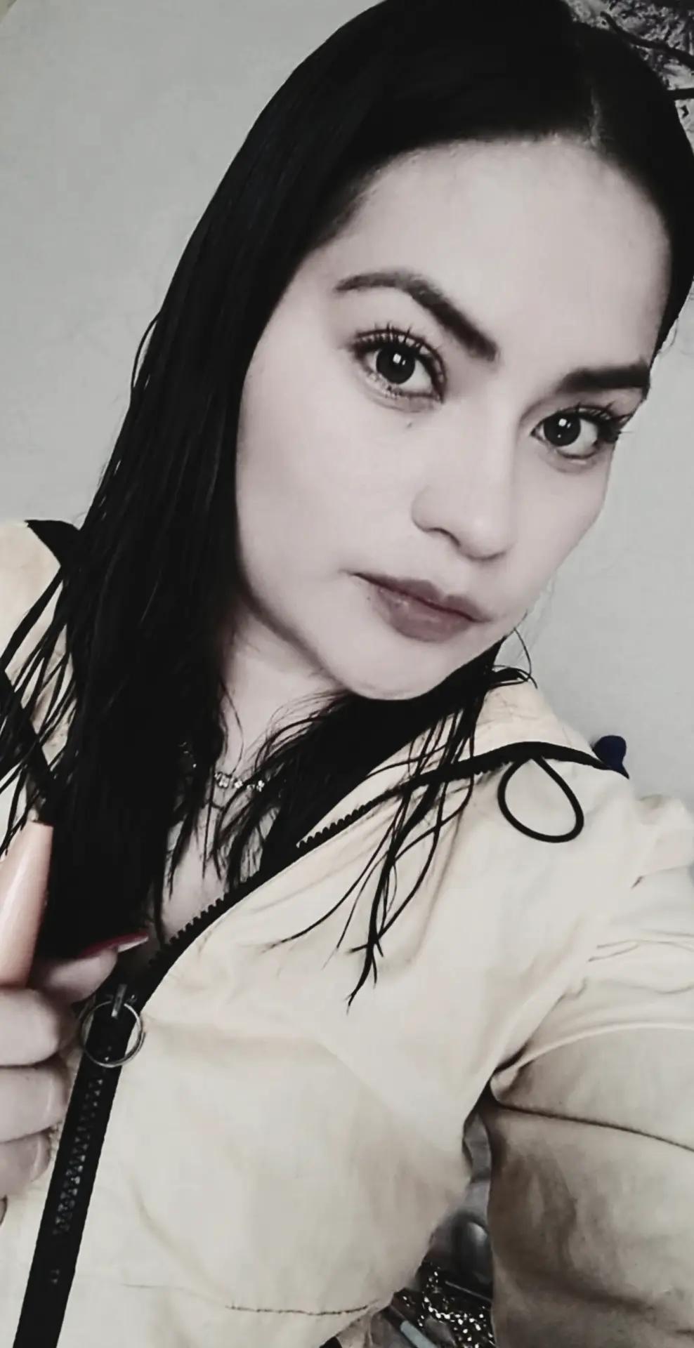 @Azalia Moreno 🌻