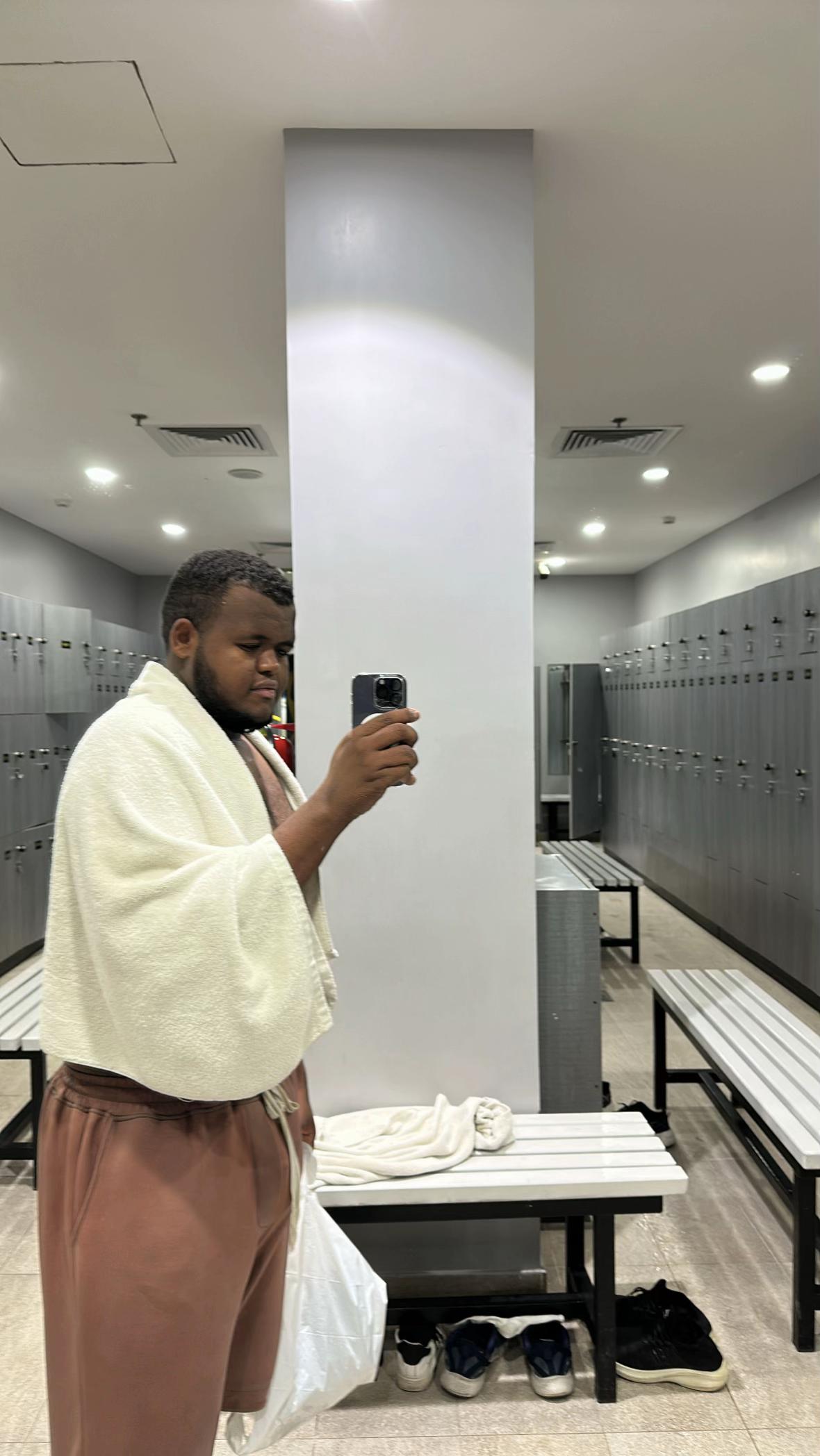@عيد|💪🏾15k⏳