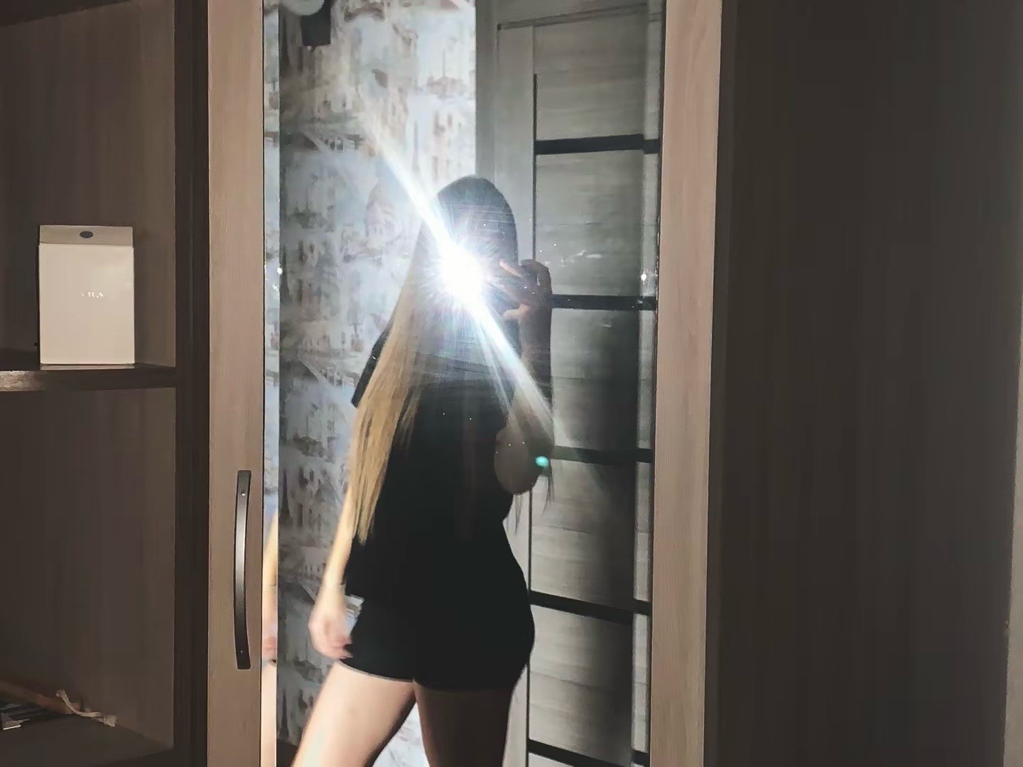 @М