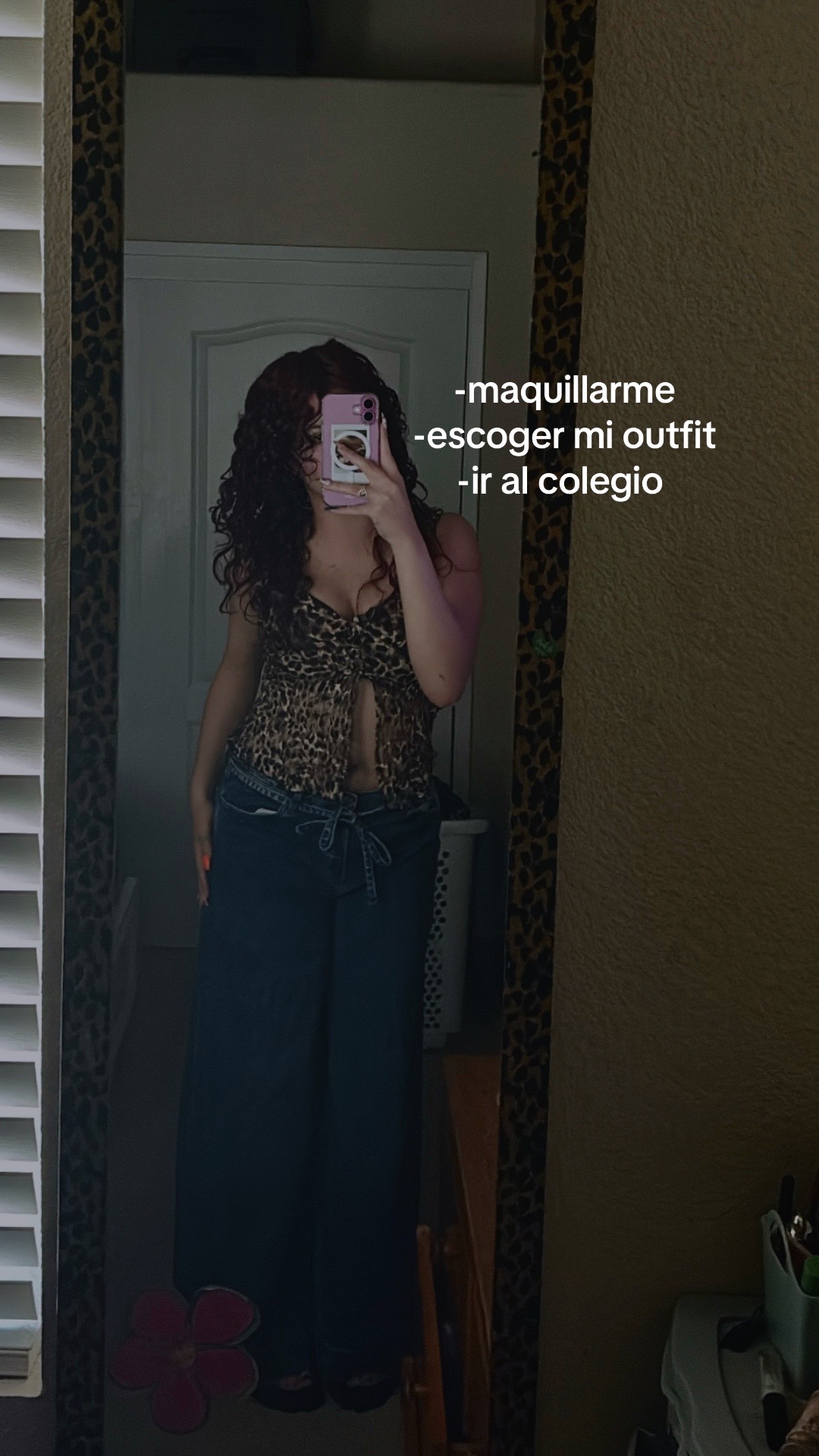 @★ ✃