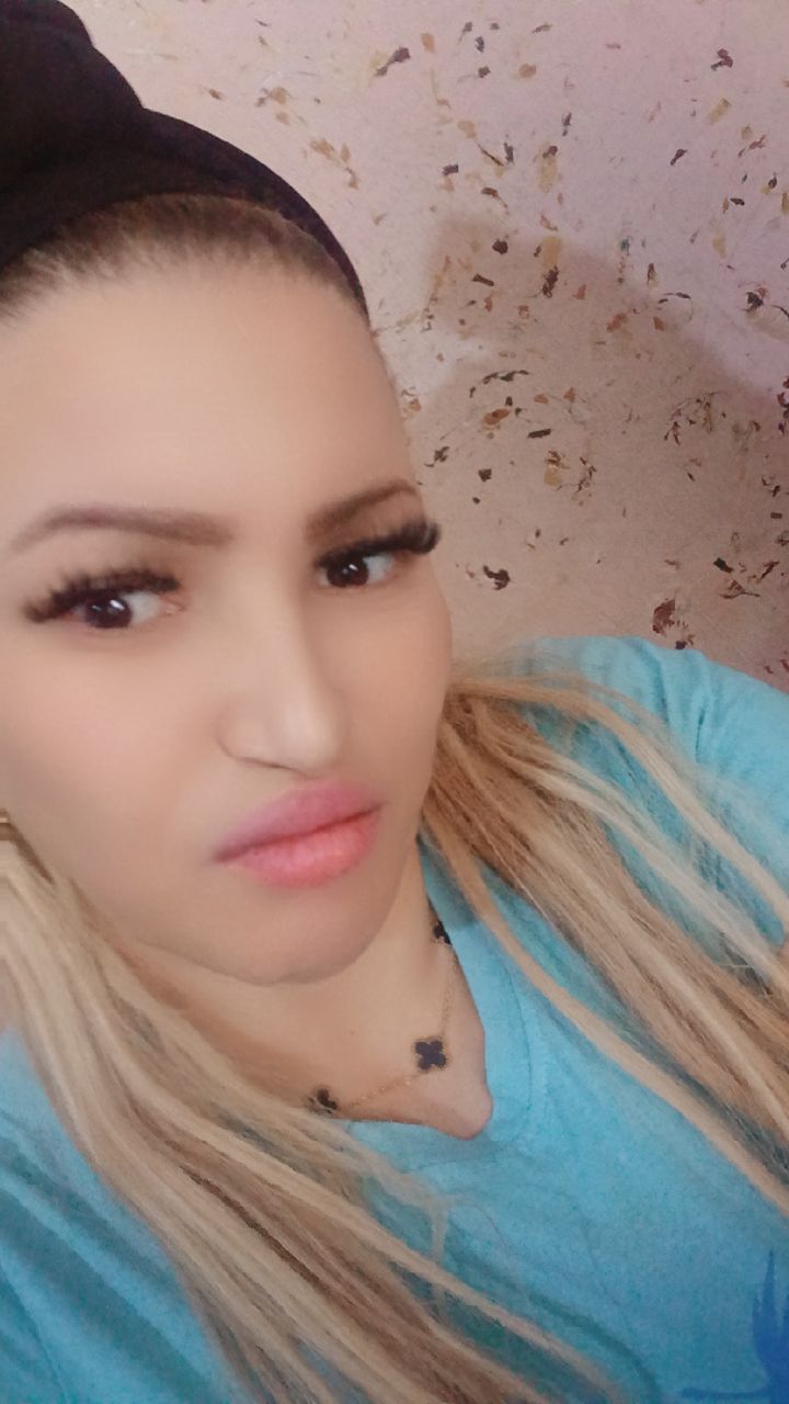 @Karima La Blonda