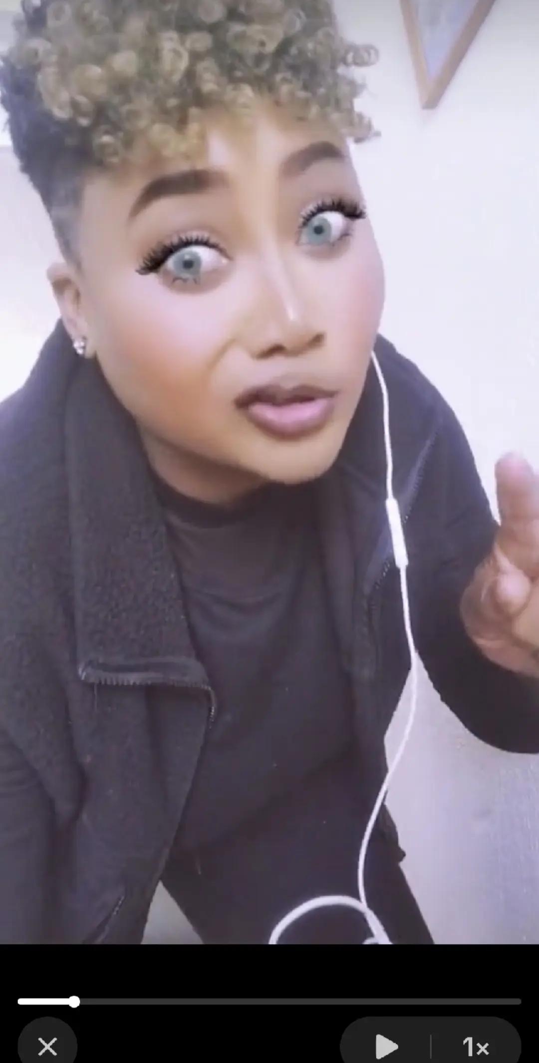 @HoneyB