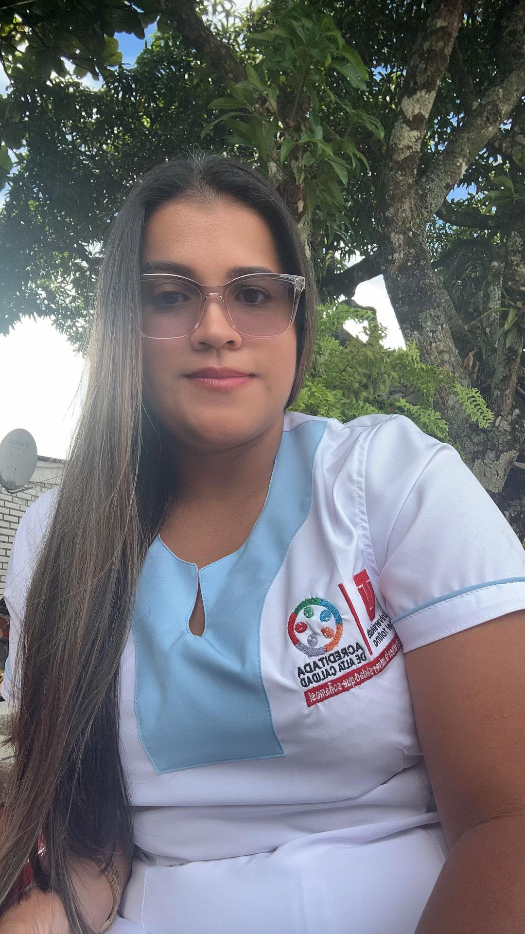 @Dianitha Ramírez