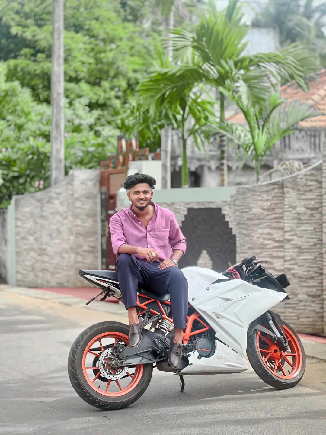 @YAALU ⚡🧿
