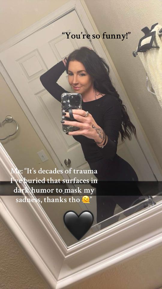 @Angel 🖤