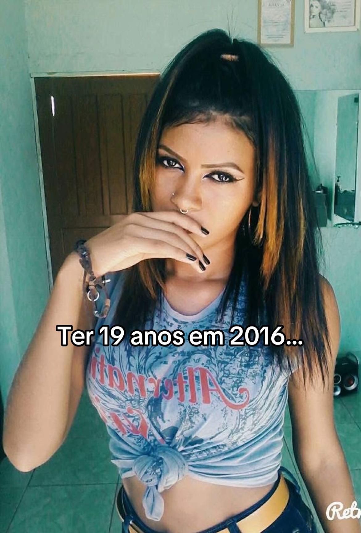 @Locutora amanda_dervilli