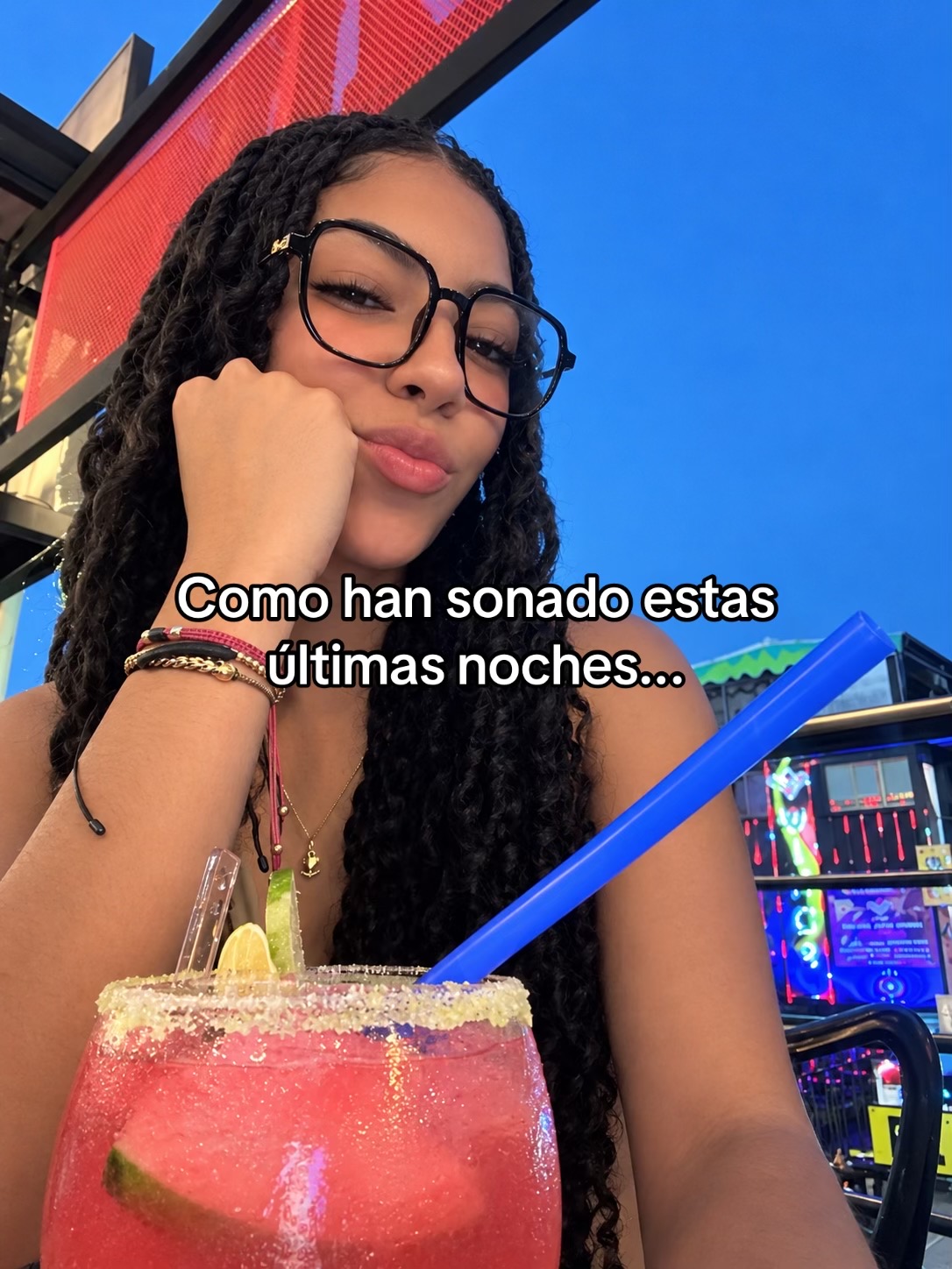 @Alejandra Oviedo