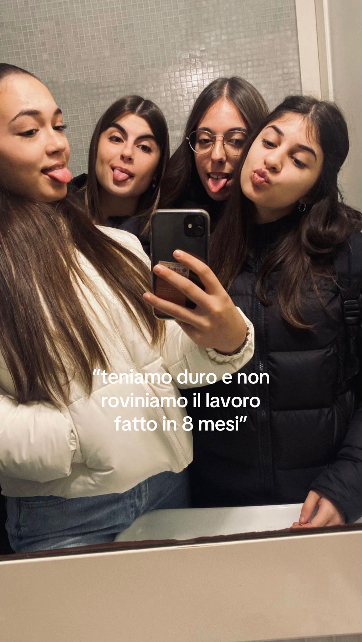 @melissina🤓