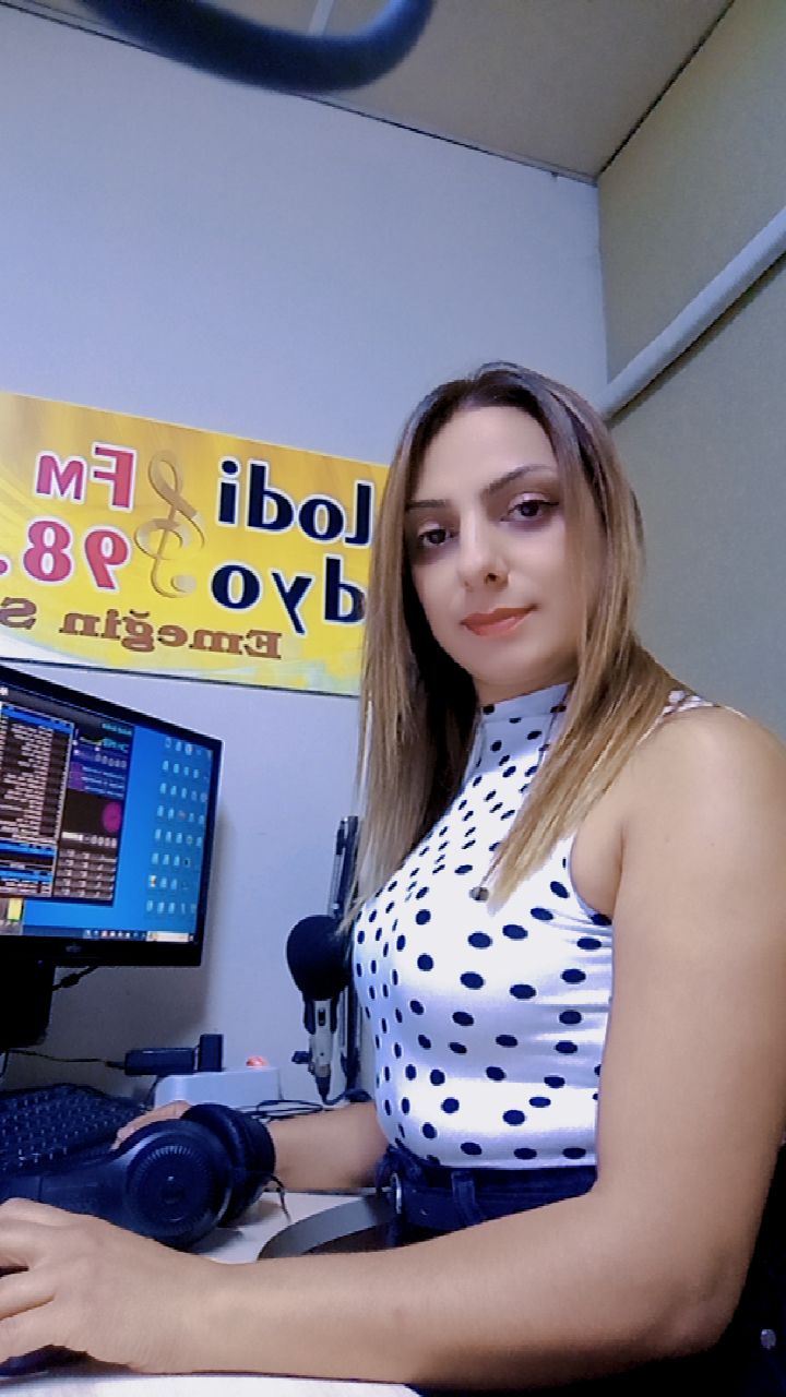 @Gamze Kumlu Program Sunucusu