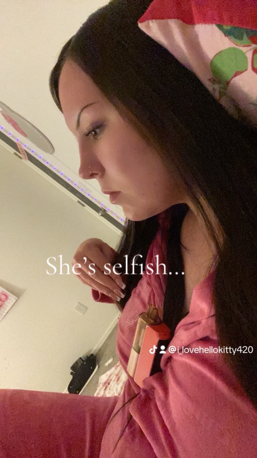 @Sophiee