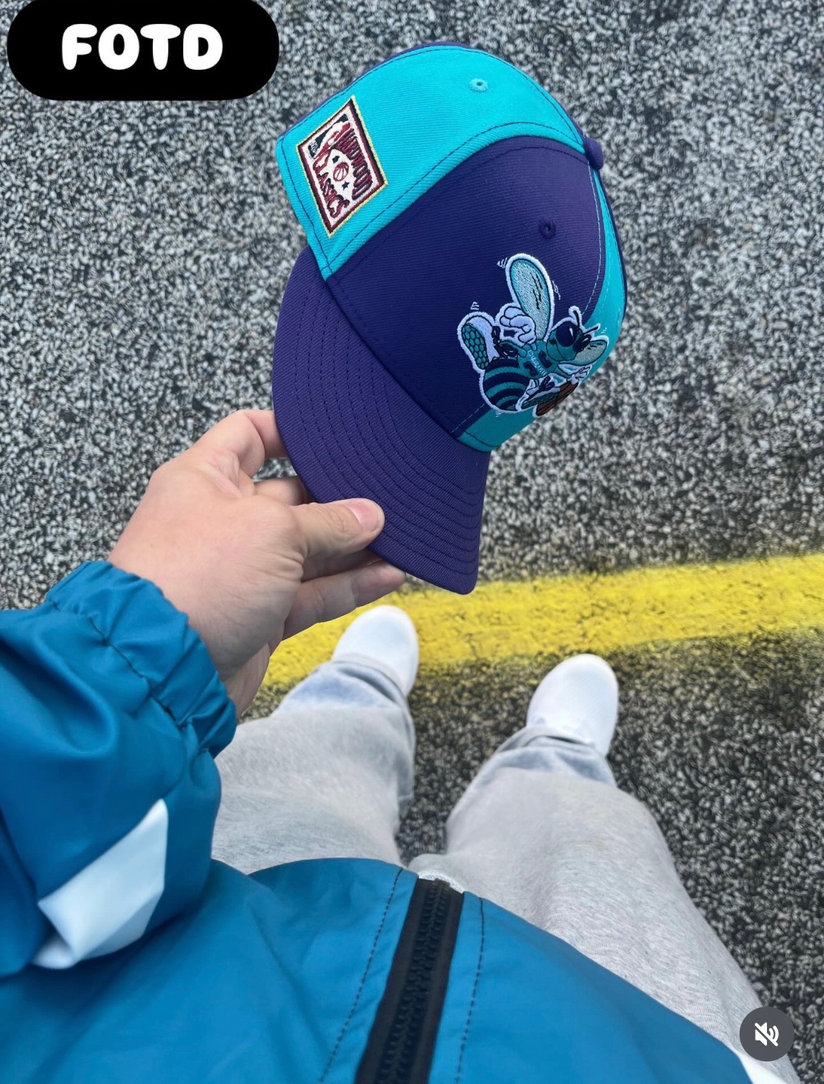 @LV