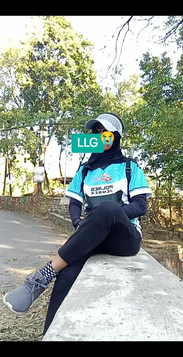 @LING LING 76