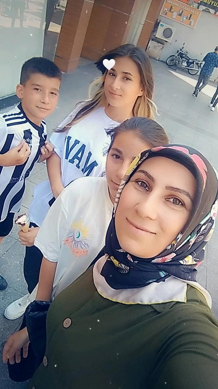 @Yeşilgöz