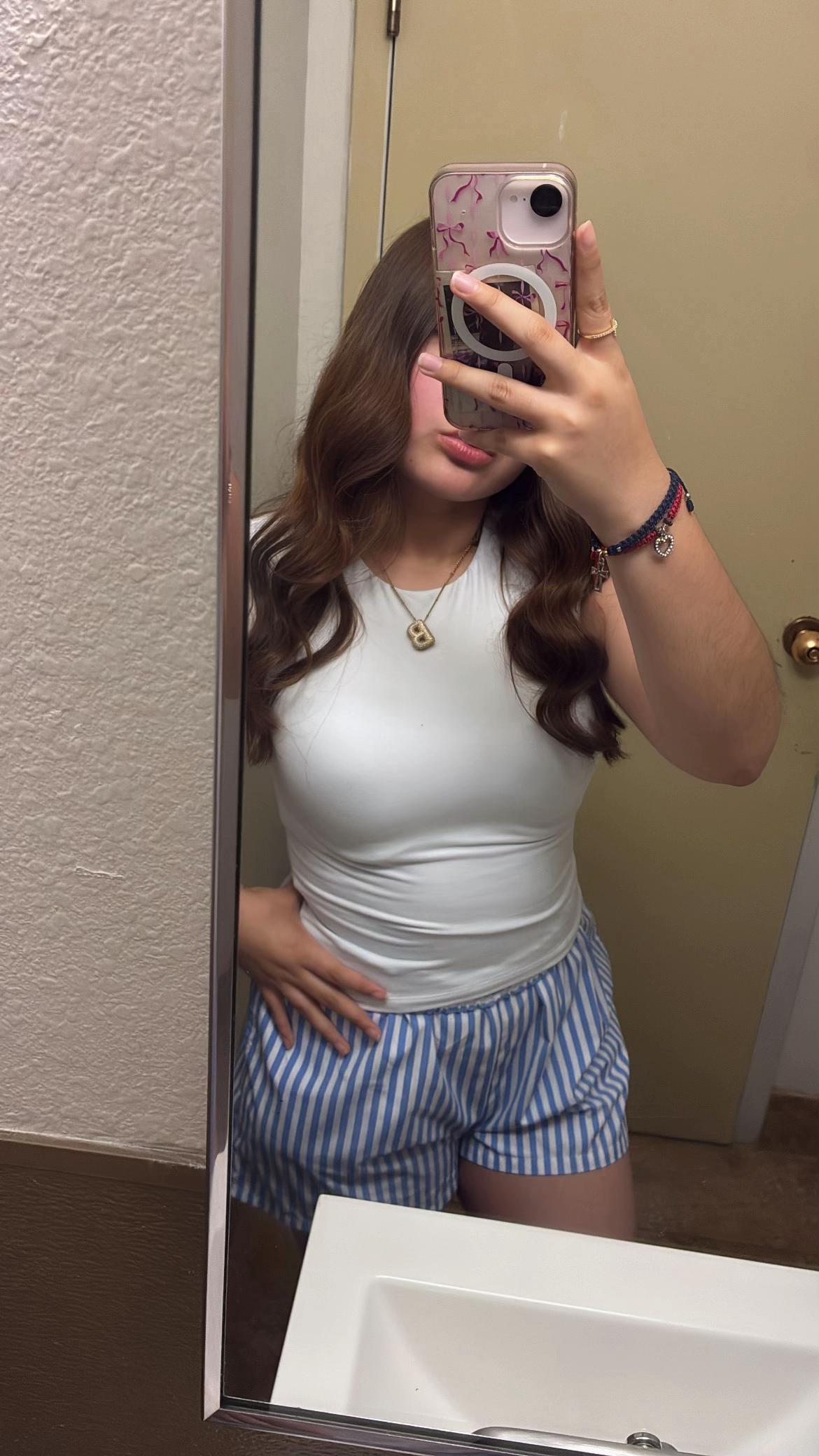 @𝓐𝓷𝓪 ☆