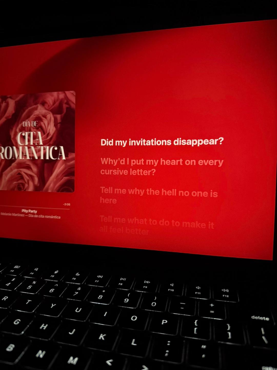 @Apple ♫
