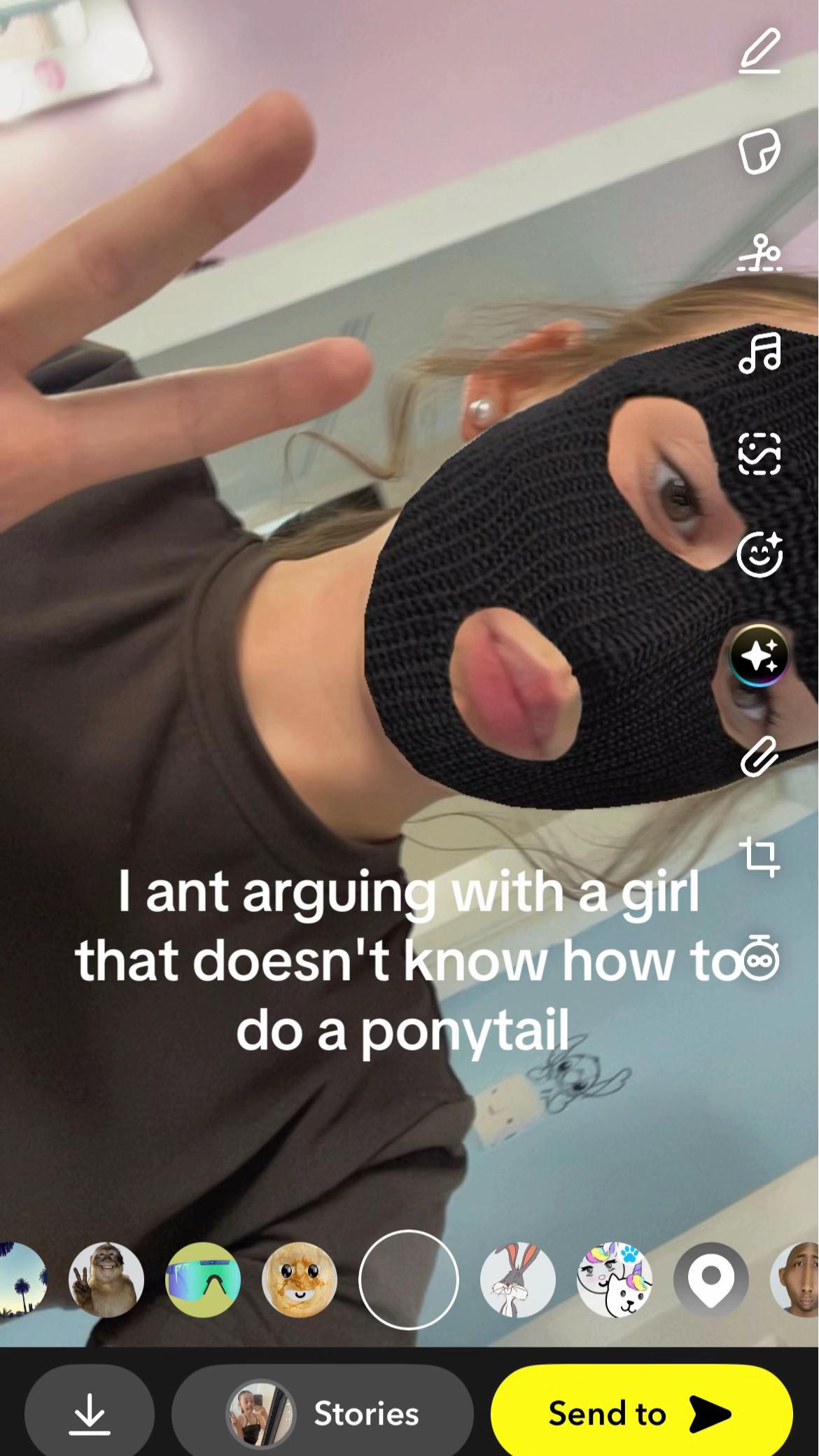 @𝓐𝓿𝓪🖤