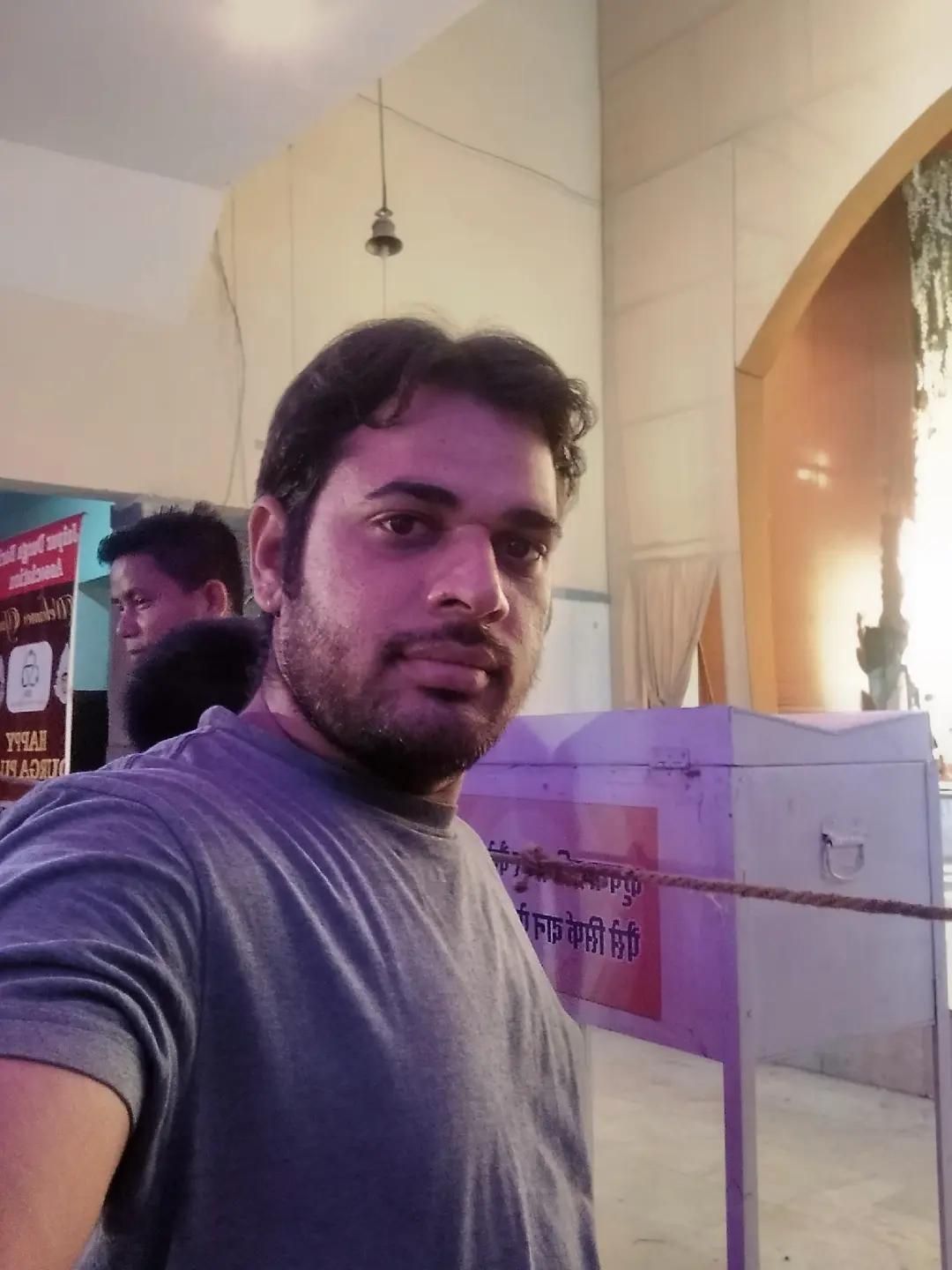 @LaXMAN Singh