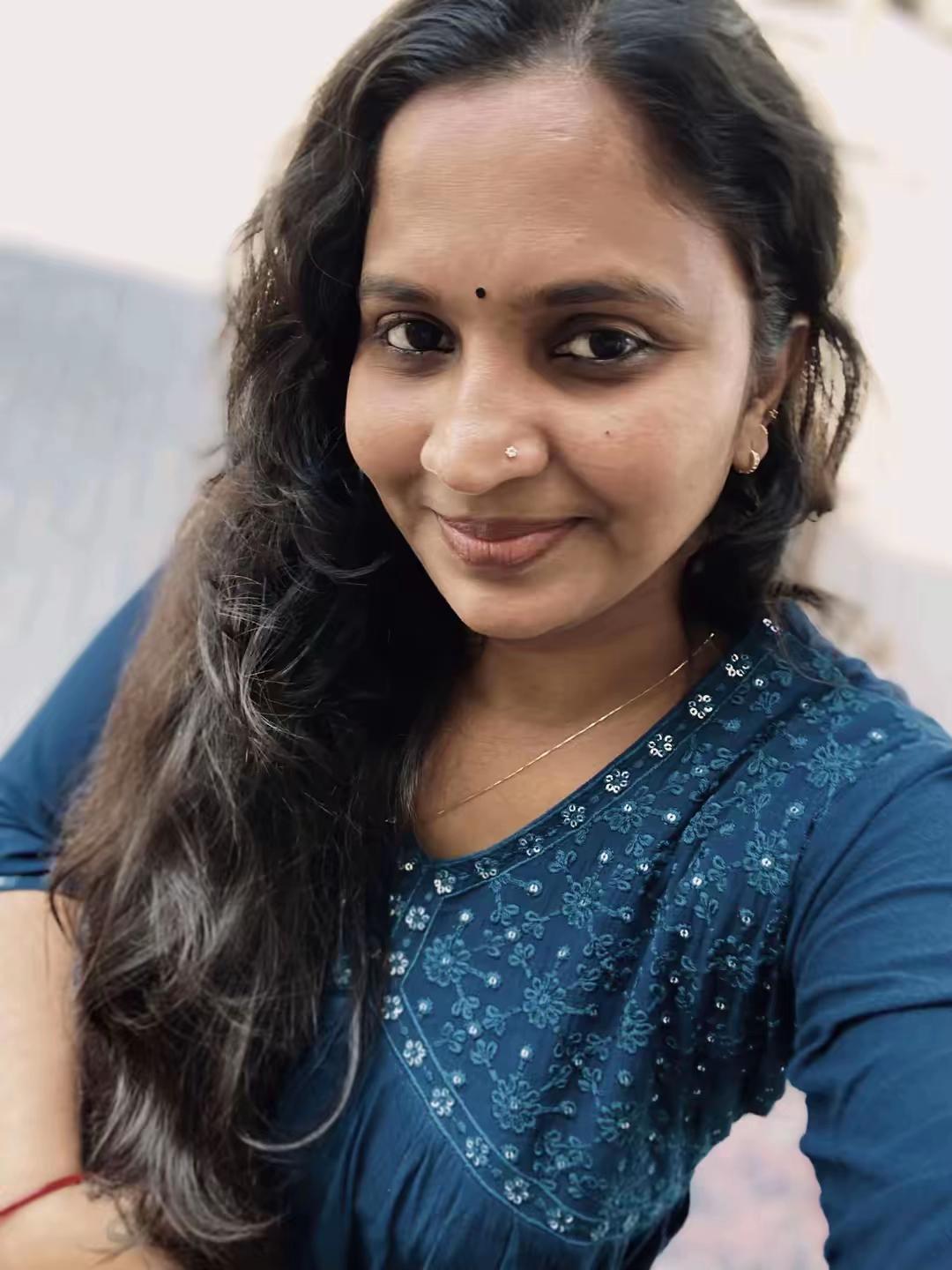 @AMMU 🦋