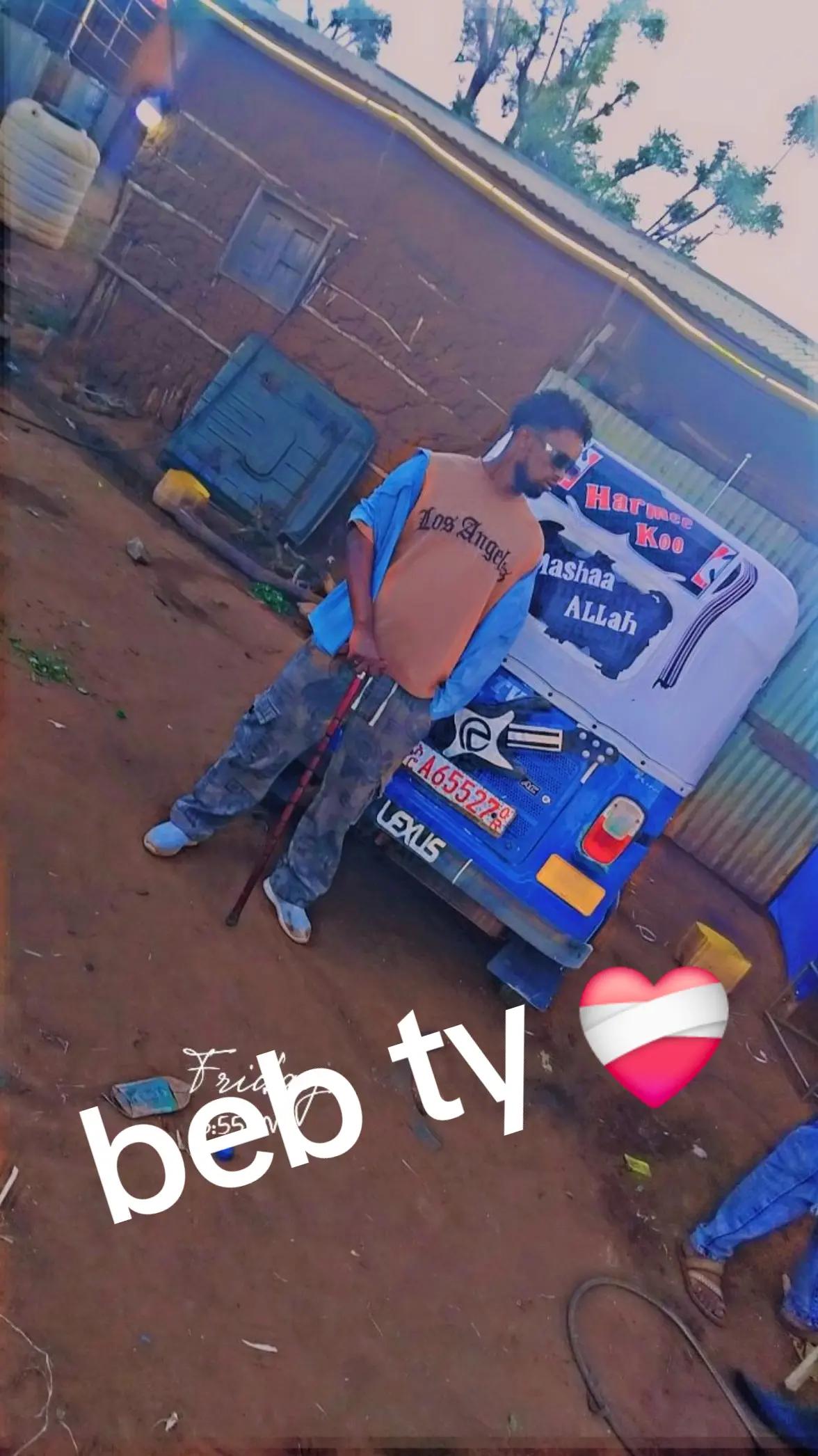 @Booss 1 @g#(()))>[]❤️&zwj;🩹