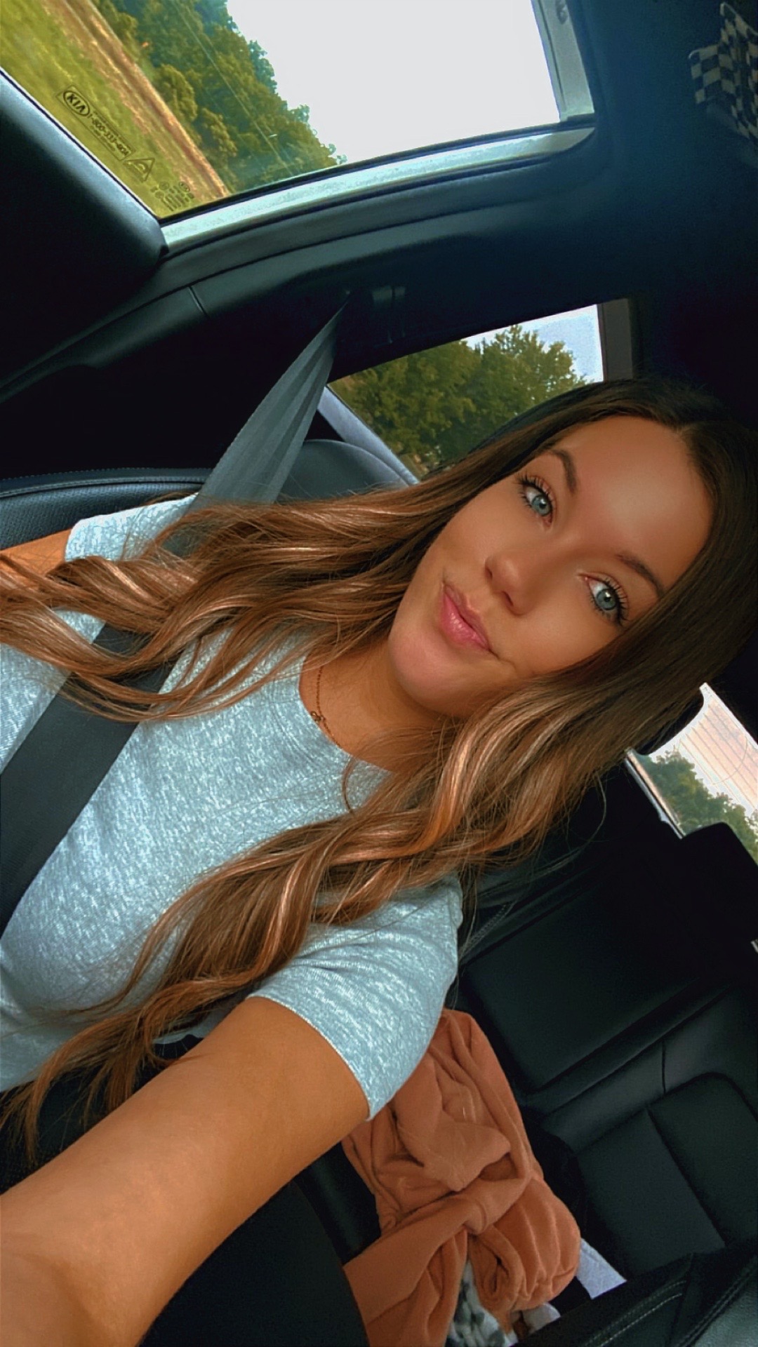 @𝗋 𝖺 𝖼 𝗁 𝖾 𝗅