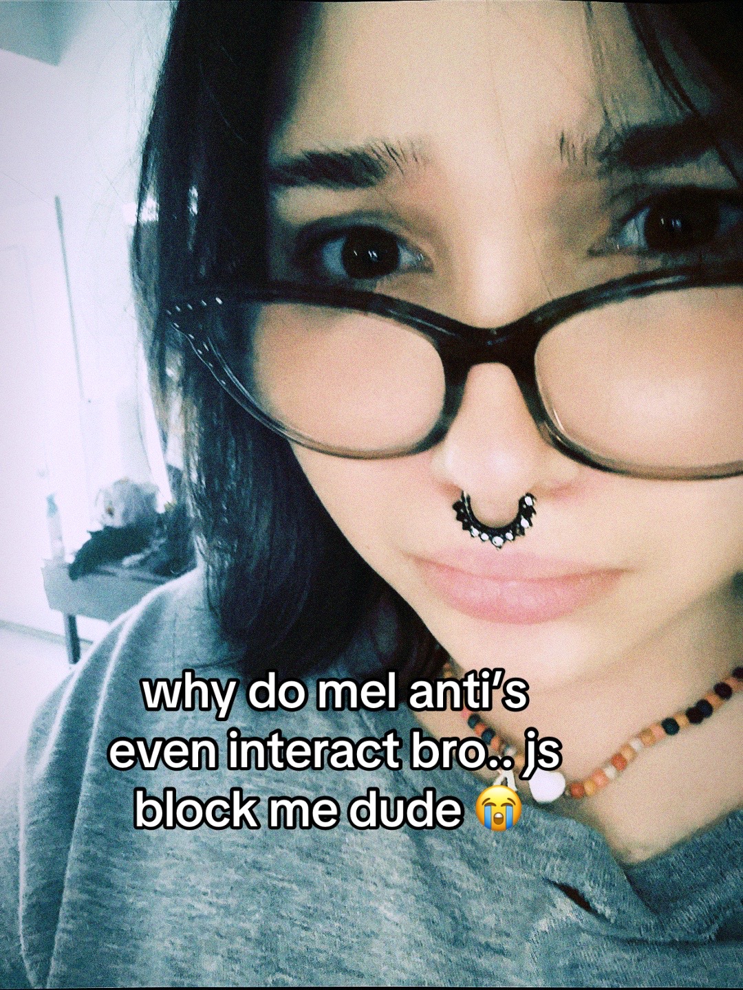 @𝓒𝓪𝓻𝓵𝔂 (SEEN MEL COUNT:1)