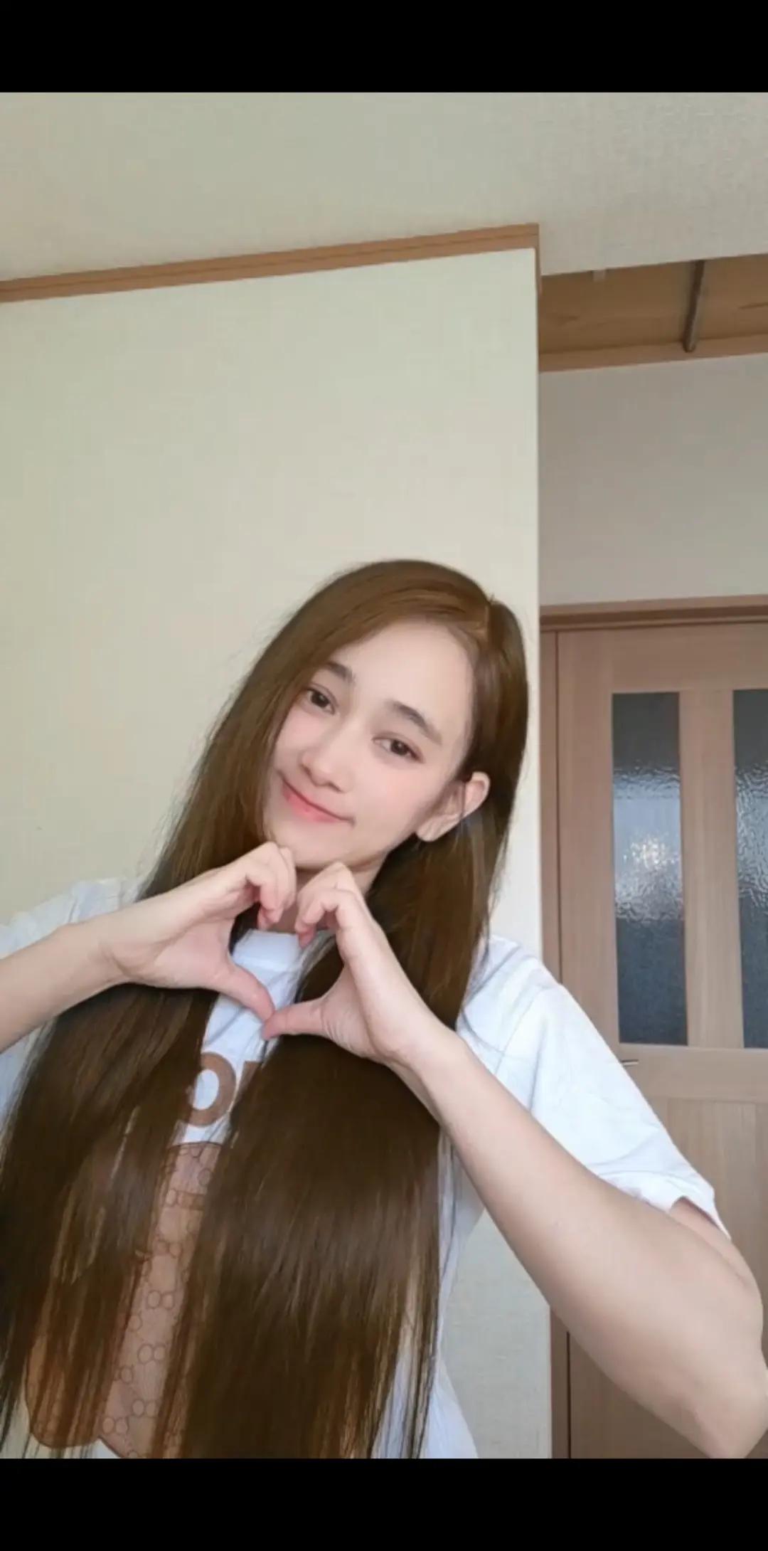 @๐P๐ธH๐คY๐U